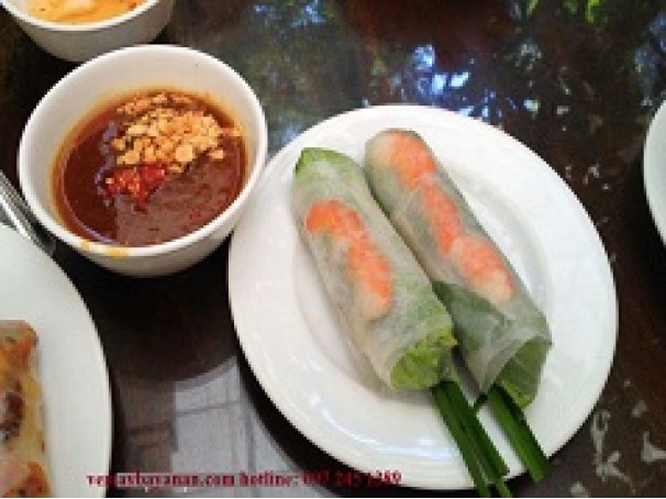 Món ăn ngon Việt Nam trong mắt khách Tây 